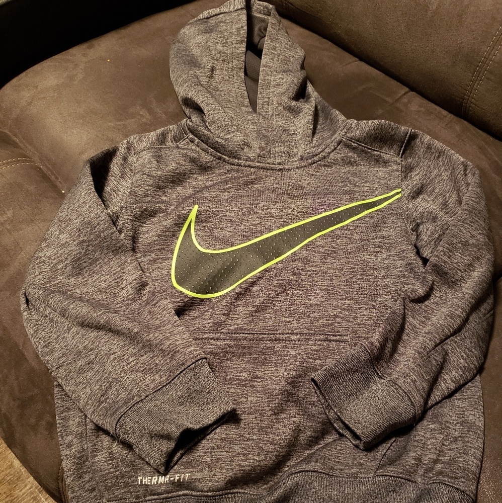 Boys Nike ThermaFit Hoodie